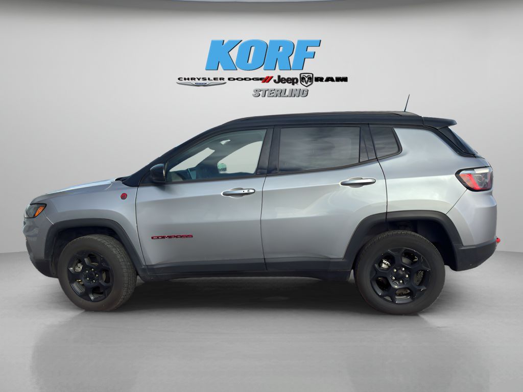 2024 Jeep Compass Trailhawk photo 3