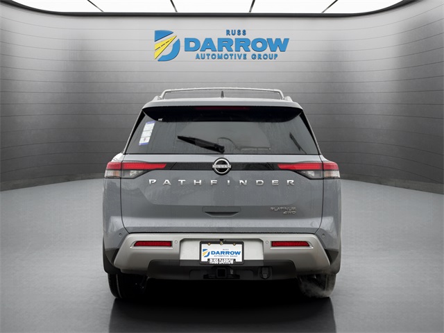 2025 Nissan Pathfinder Platinum photo 3
