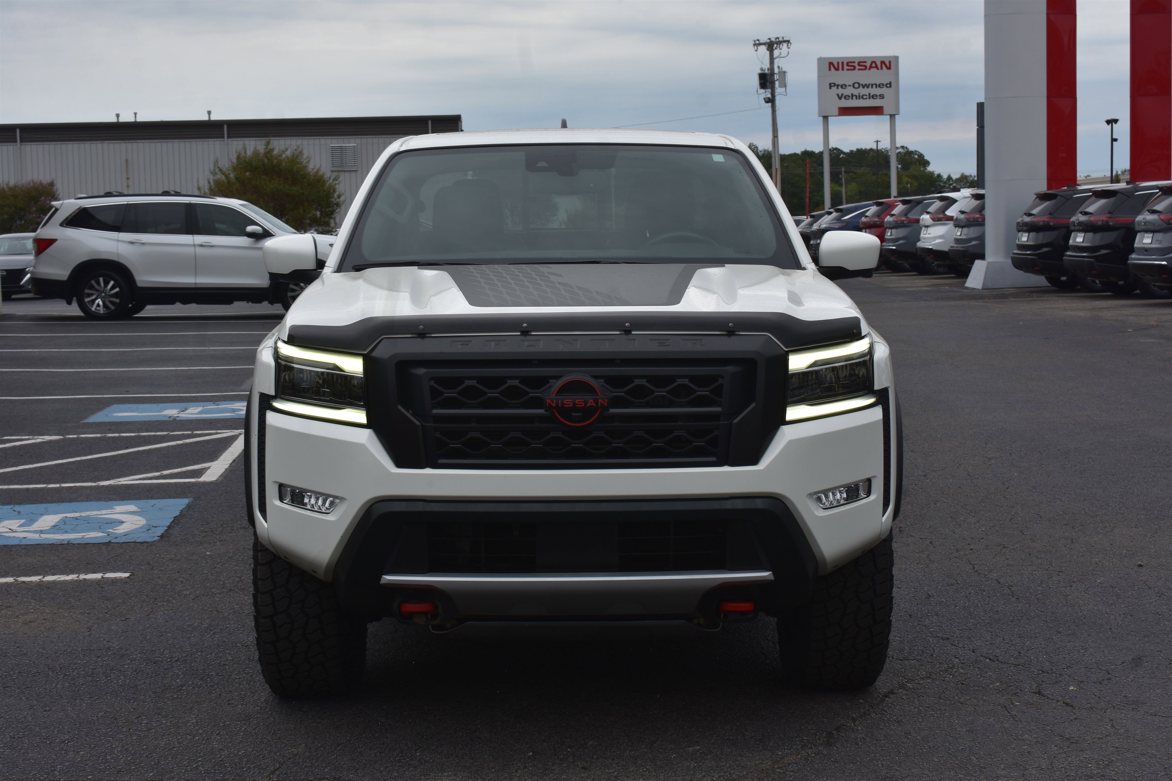 Used 2022 Nissan Frontier PRO-4X with VIN 1N6ED1EK2NN602285 for sale in Little Rock