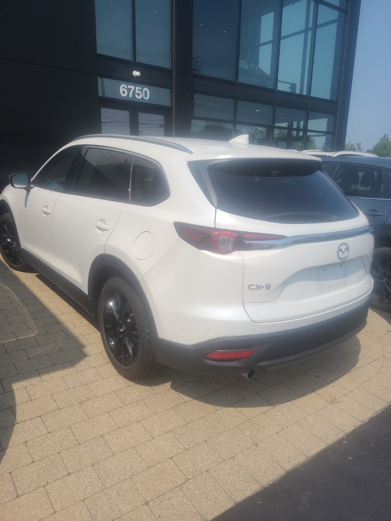 2022 Mazda CX-9 Touring photo 4