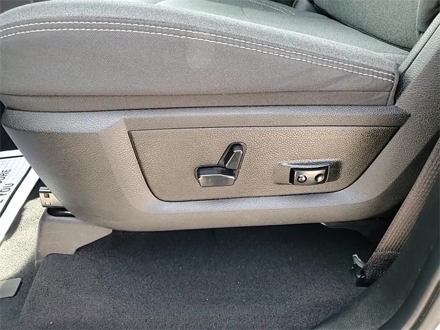 2023 Ram 1500 Classic Warlock photo 11