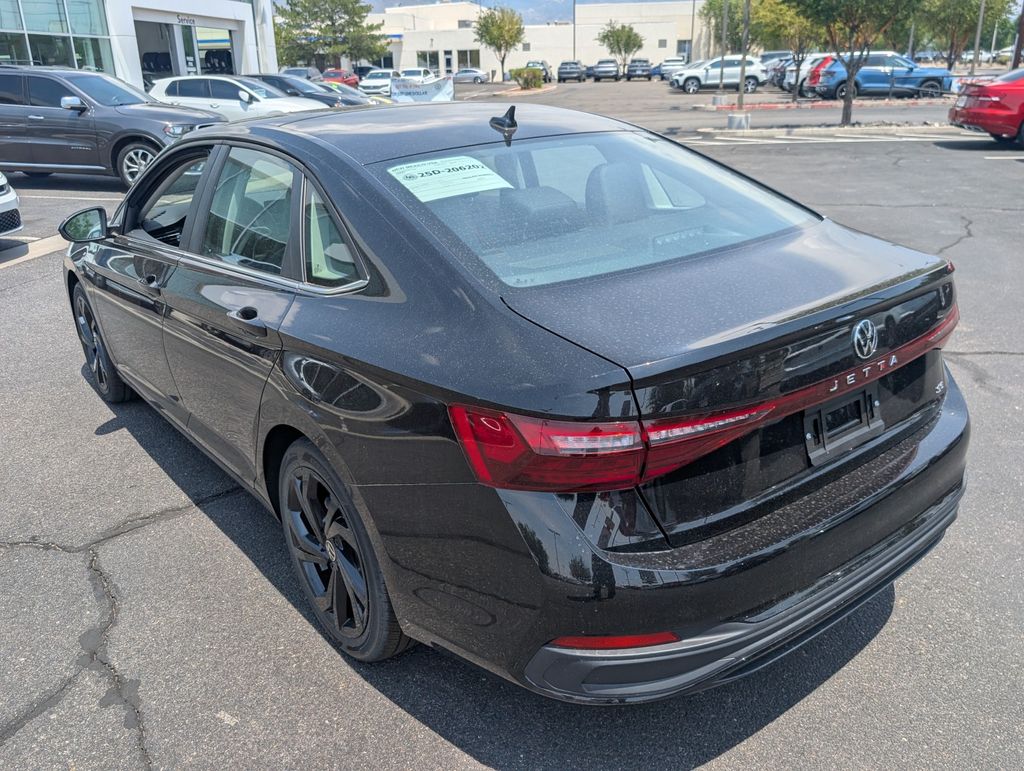 2025 Volkswagen Jetta 1.5T SE photo 6