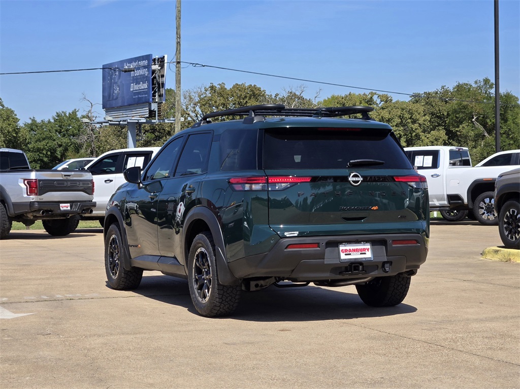 2025 Nissan Pathfinder Rock Creek photo 4
