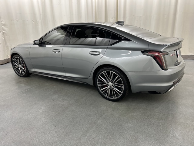2023 Cadillac CT5 V photo 3
