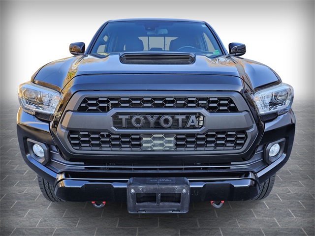 2021 Toyota Tacoma V6 photo 2