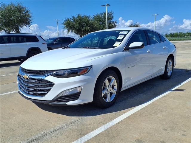 2023 Chevrolet Malibu 1LT photo 3