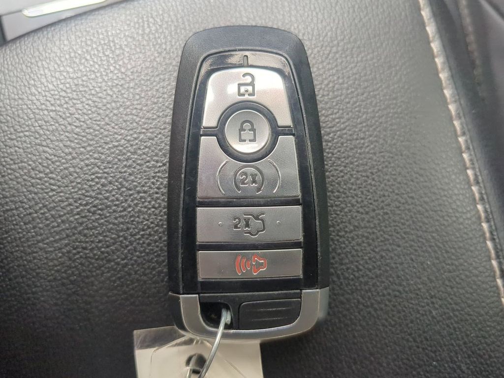 2020 Ford Fusion Titanium photo 30