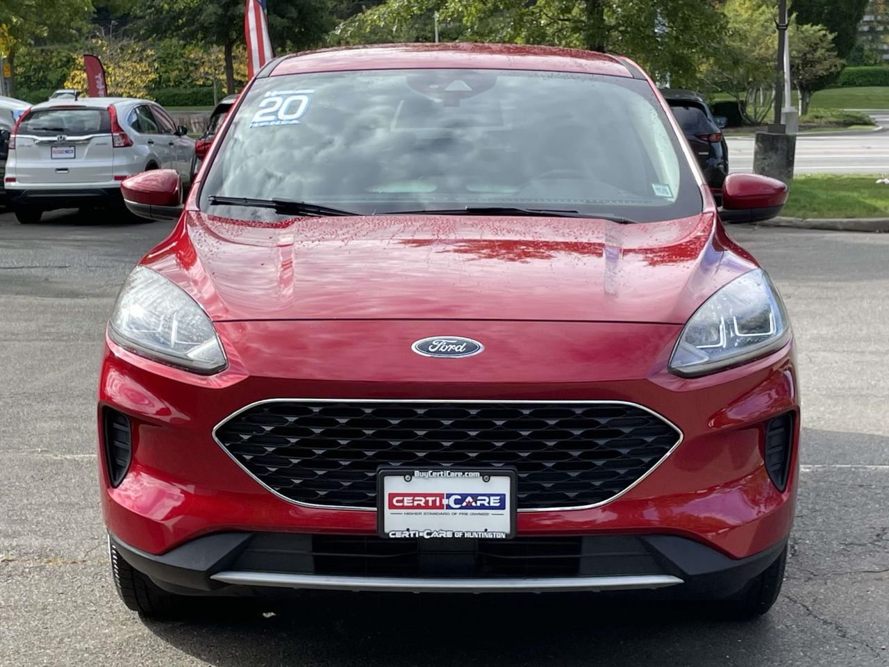 2020 Ford Escape SE photo 2