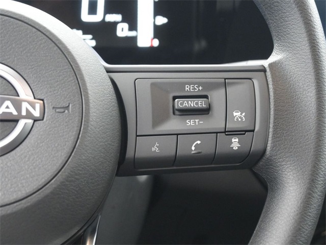 2026 Nissan Kicks SV photo 2