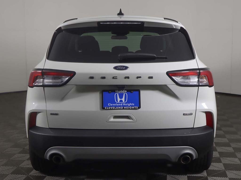 2022 Ford Escape Hybrid SE photo 9