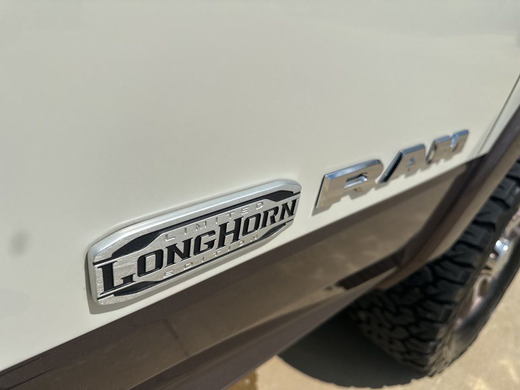 2022 Ram 2500 Longhorn photo 9