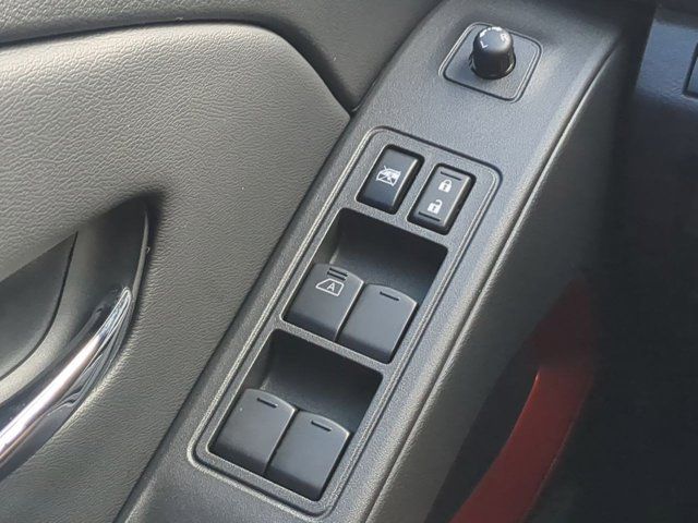 2025 Nissan Frontier PRO-X Crew Cab photo 23