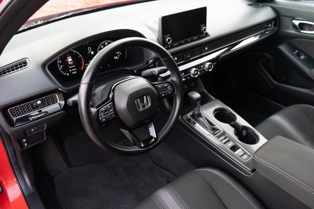 2024 Honda Civic Sport photo 3