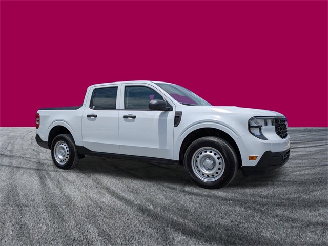 2025 Ford Maverick XL photo 2