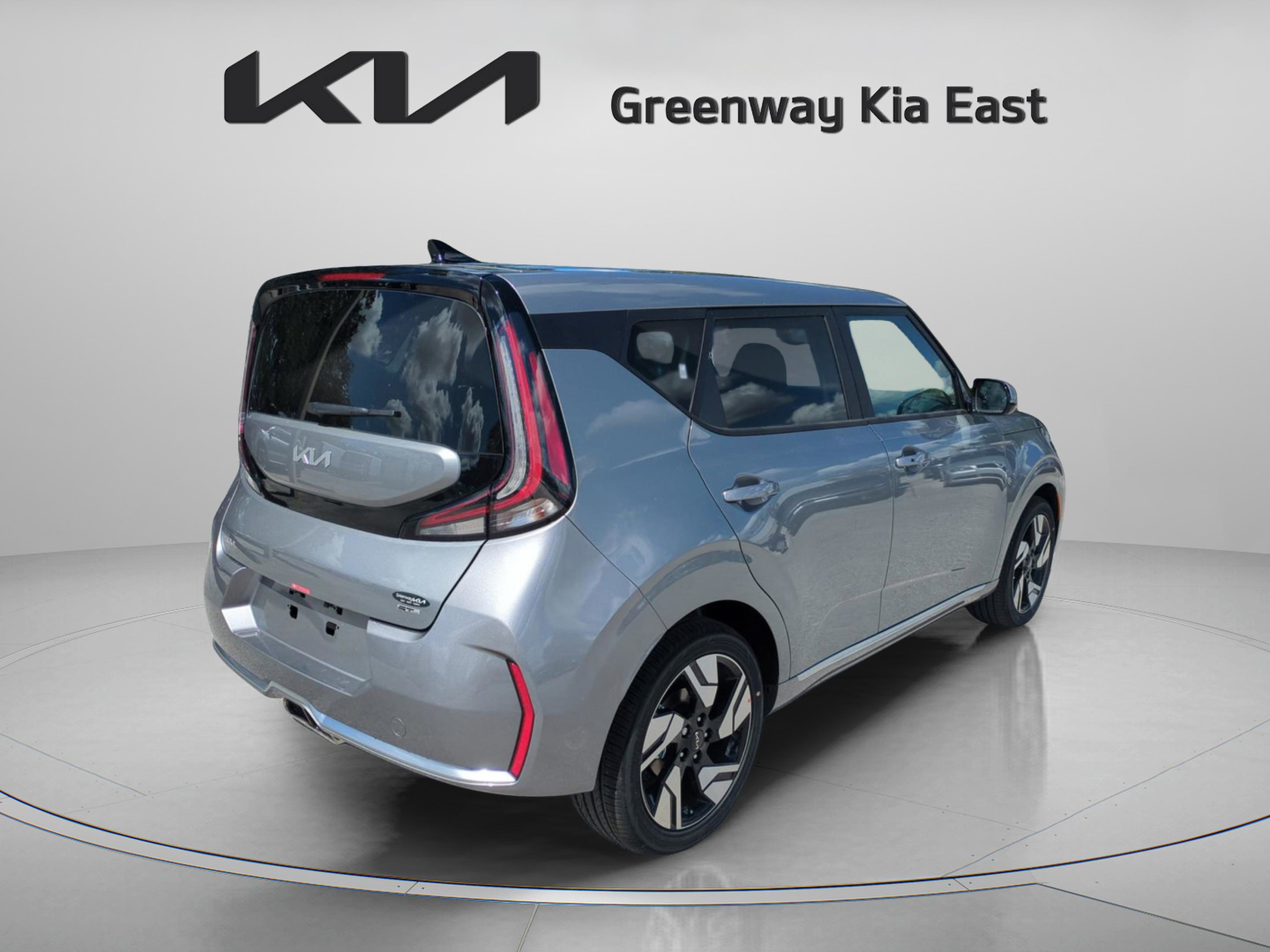 2025 Kia Soul GT-Line photo 8