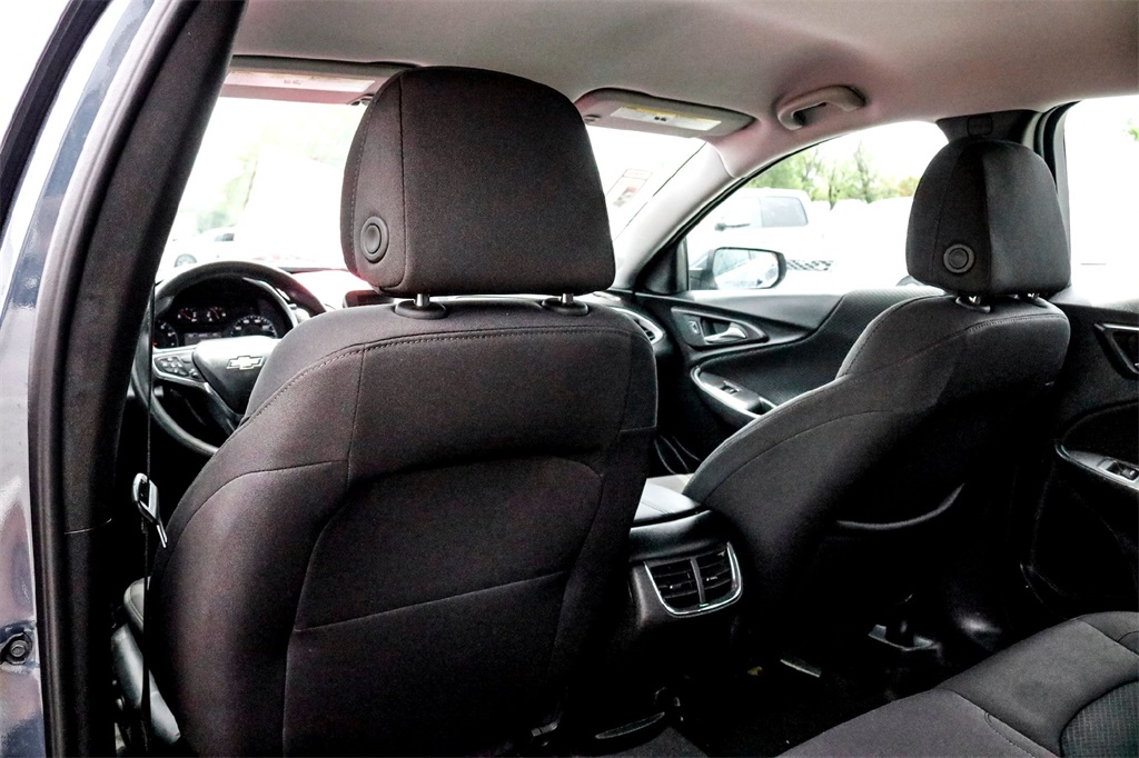 2025 Chevrolet Malibu 1LT photo 28