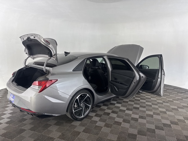 2023 Hyundai Elantra N Line photo 15