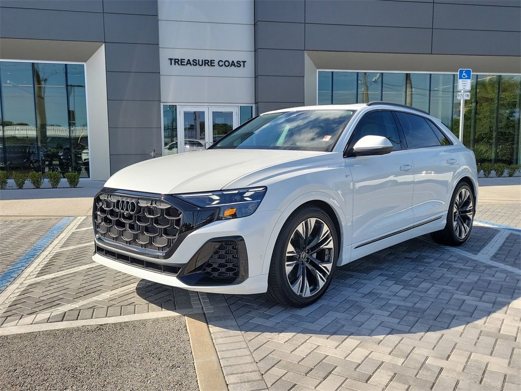 2025 Audi Q8 Prestige's photo