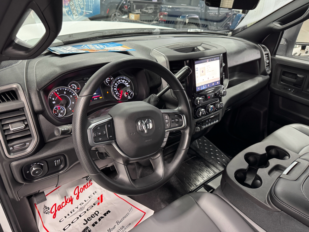 2025 Ram 3500 Tradesman photo 19