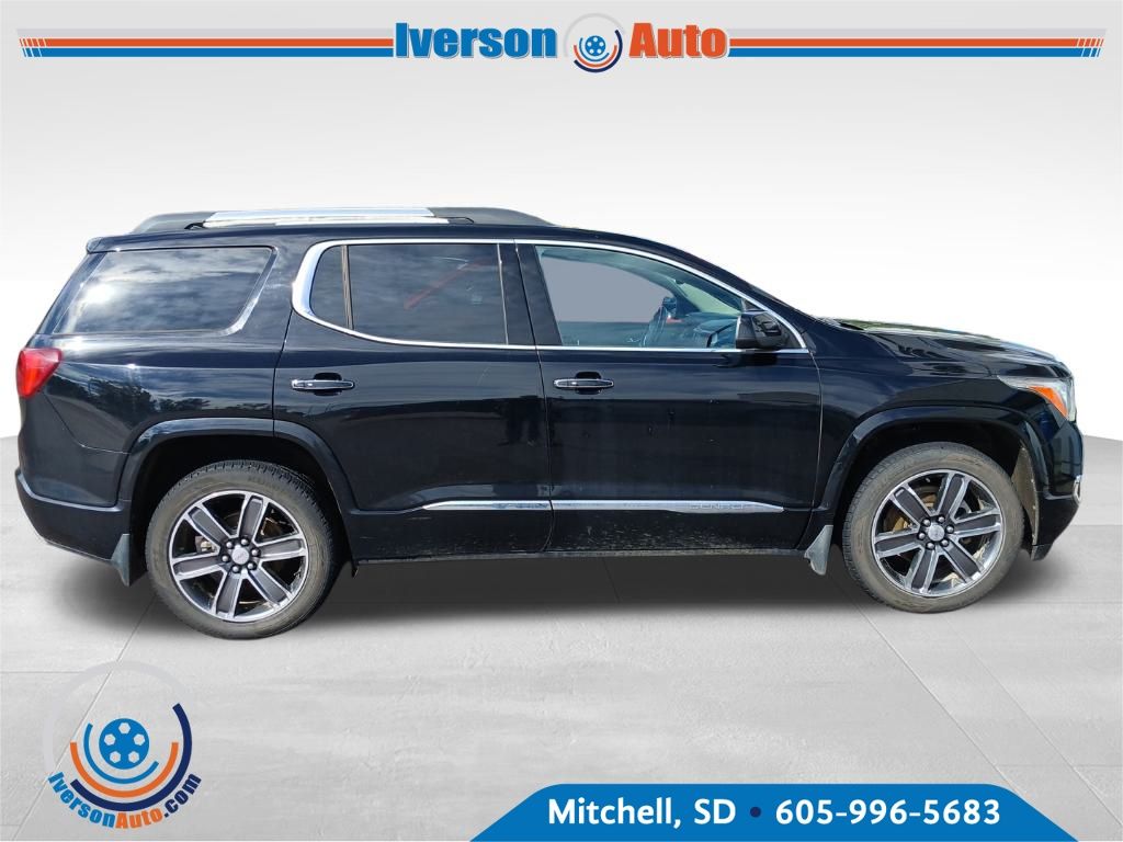 2017 Gmc Acadia Denali photo 4