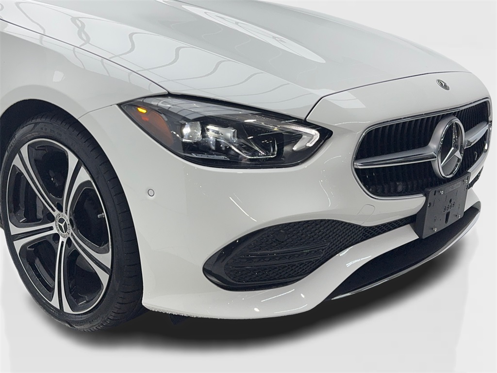 2025 Mercedes Benz C 300 photo 3