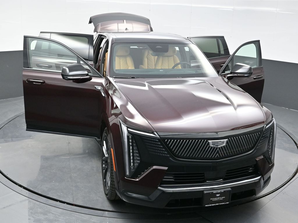 2025 Cadillac Escalade IQ Sport photo 32
