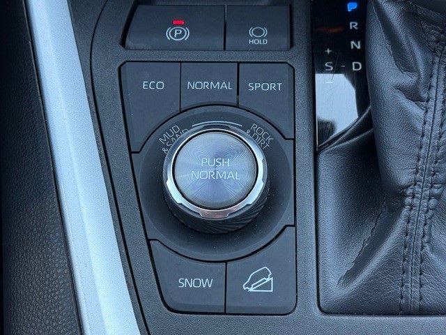 2023 Toyota RAV4 Adventure photo 25