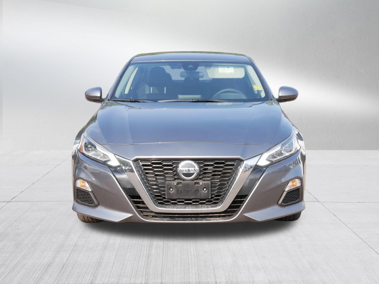 Certified 2022 Nissan Altima SV with VIN 1N4BL4DW2NN412782 for sale in Inver Grove, Minnesota
