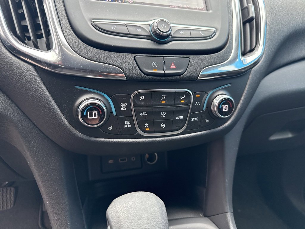 2023 Chevrolet Equinox LT photo 24