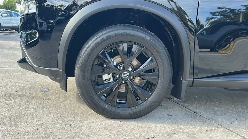 2023 Nissan Rogue SV photo 11