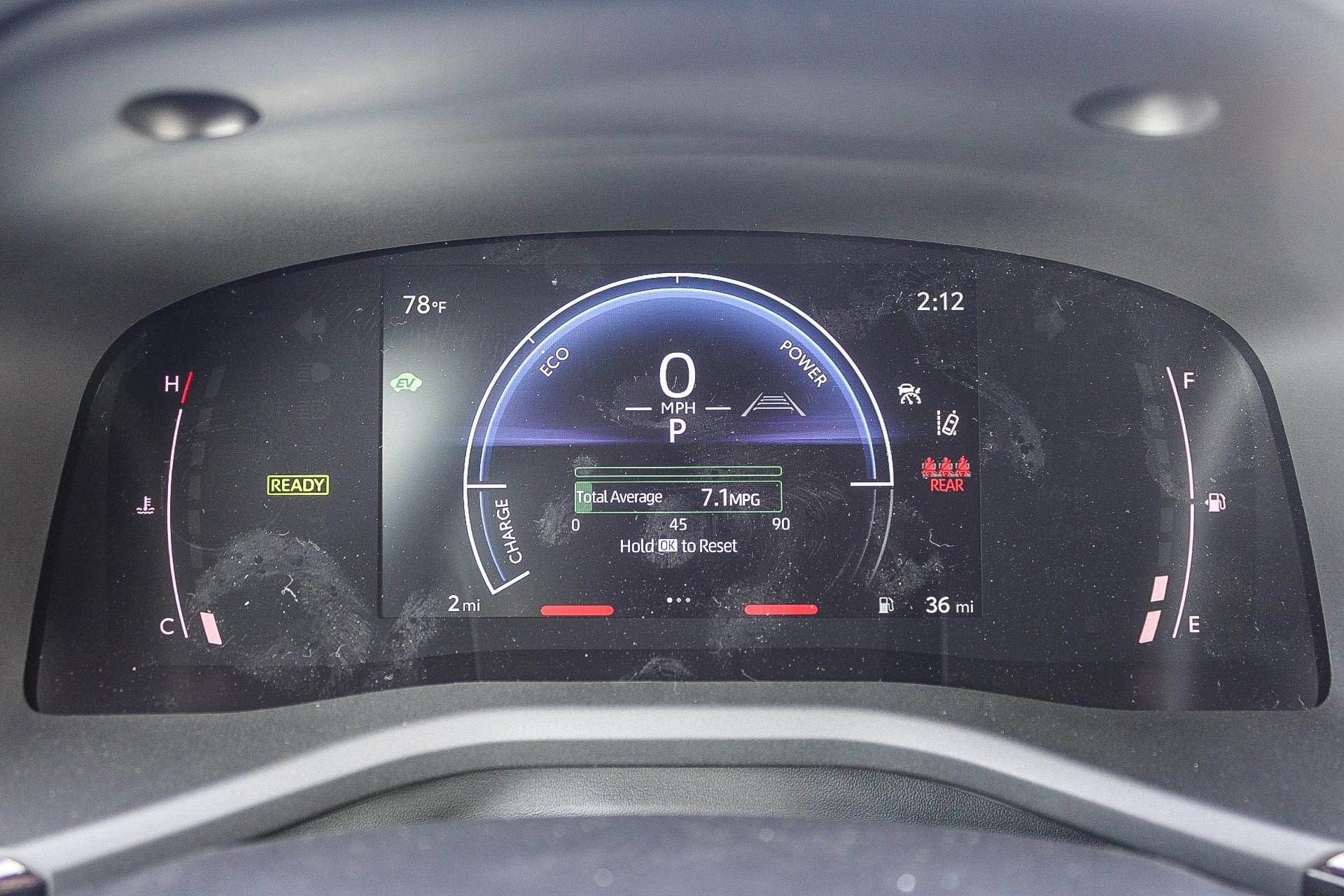 2025 Toyota Camry SE photo 25