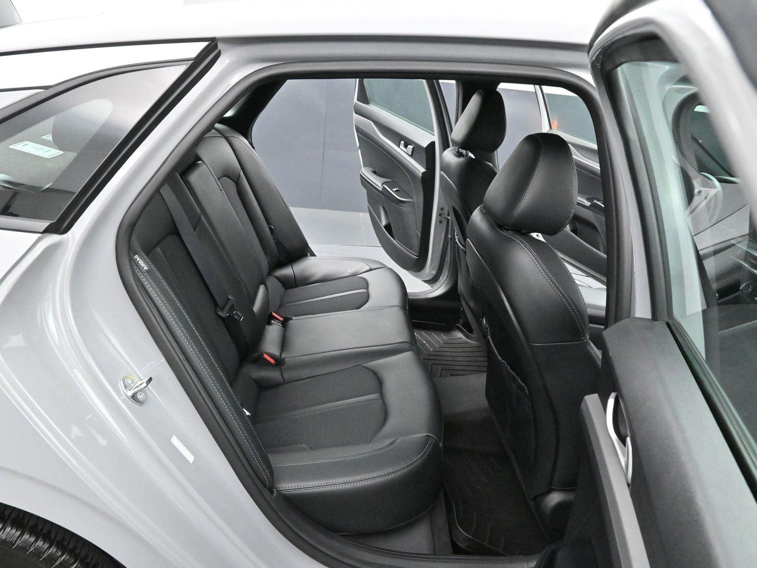 2023 Kia K5 GT-Line photo 28