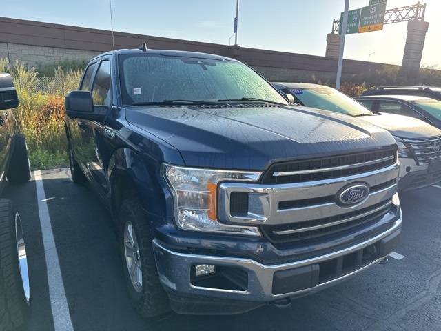 2020 Ford F-150 XLT photo 2