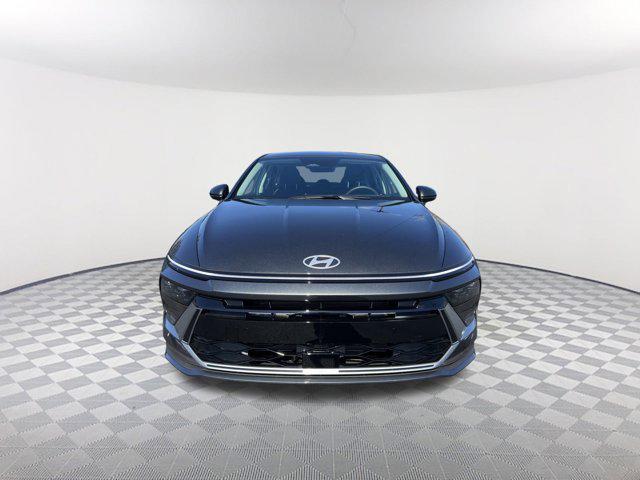 2026 Hyundai Sonata SE photo 2