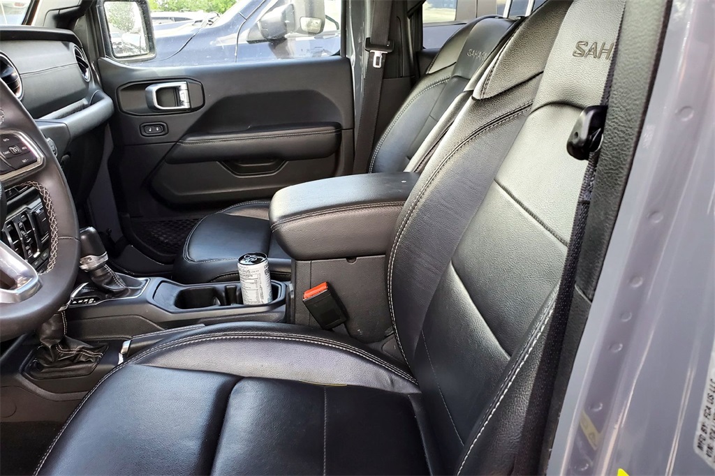 2023 Jeep Wrangler Sahara 4xe photo 10