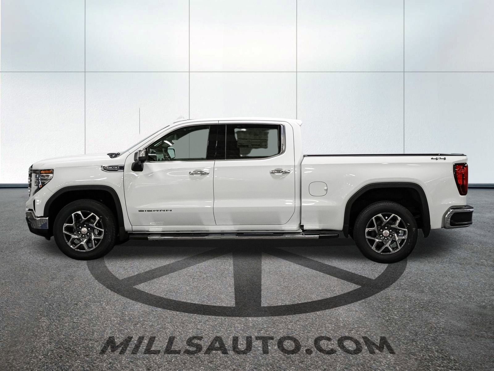 2026 Gmc Sierra 1500 SLT photo 2
