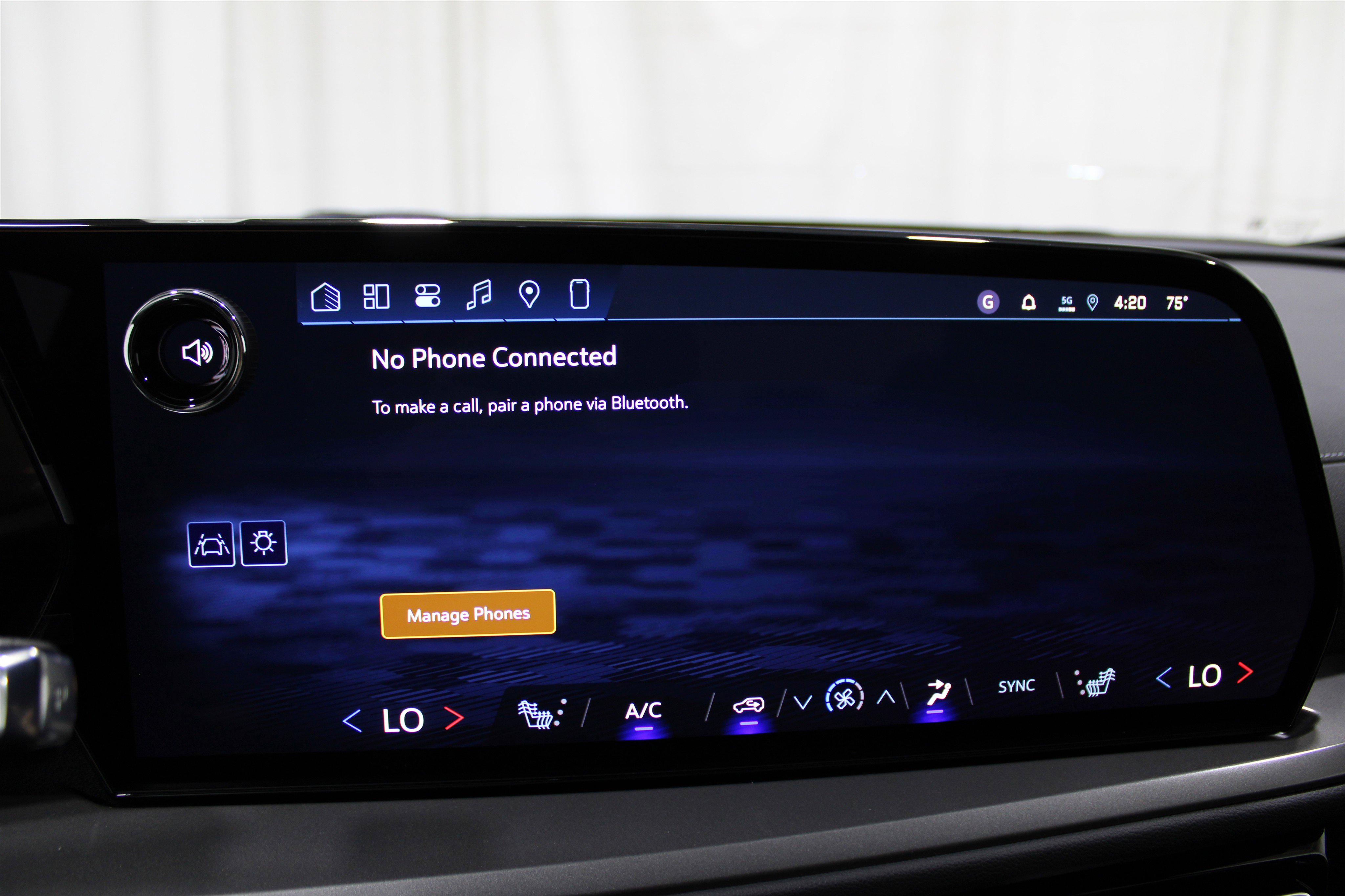 2026 Chevrolet Traverse photo 7