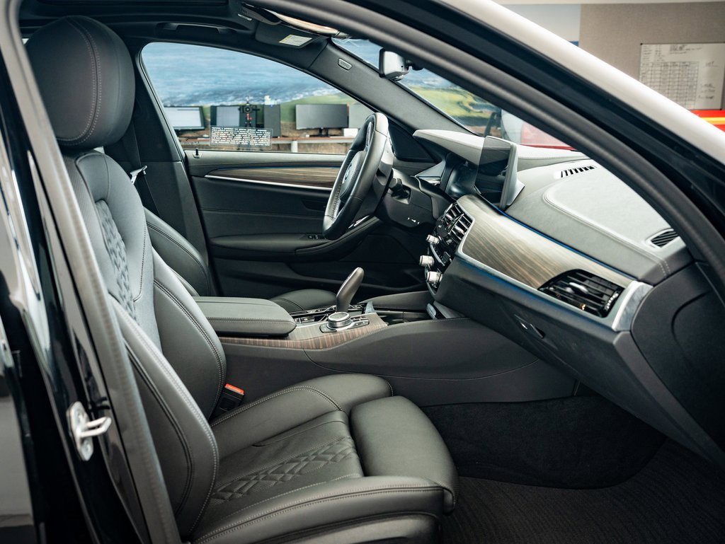 2022 Bmw 530e photo 21