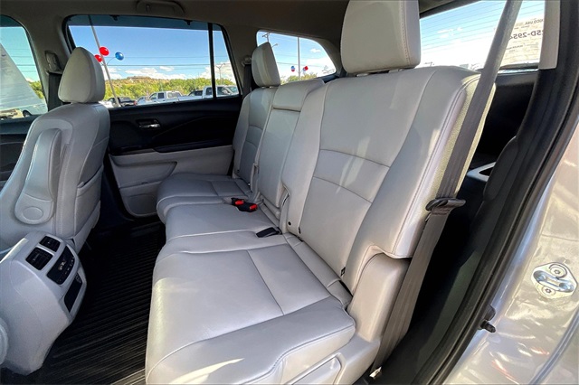 2022 Honda Pilot Special Edition photo 28