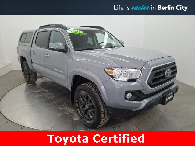 2021 Toyota Tacoma SR5's photo