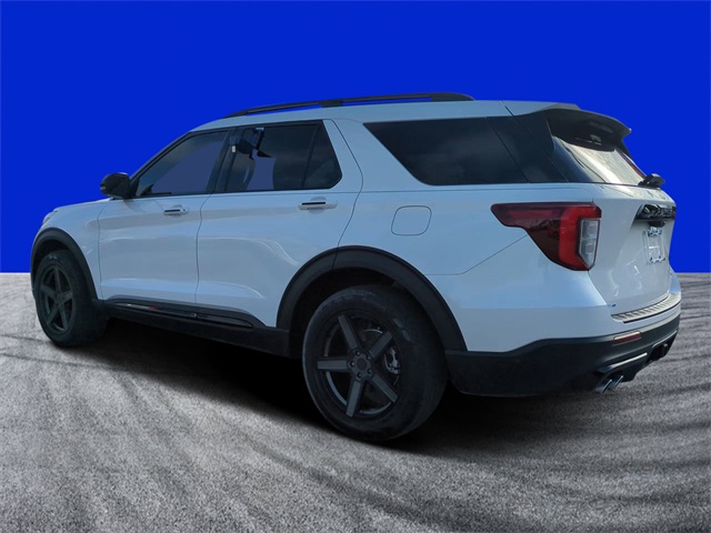 2020 Ford Explorer ST photo 4