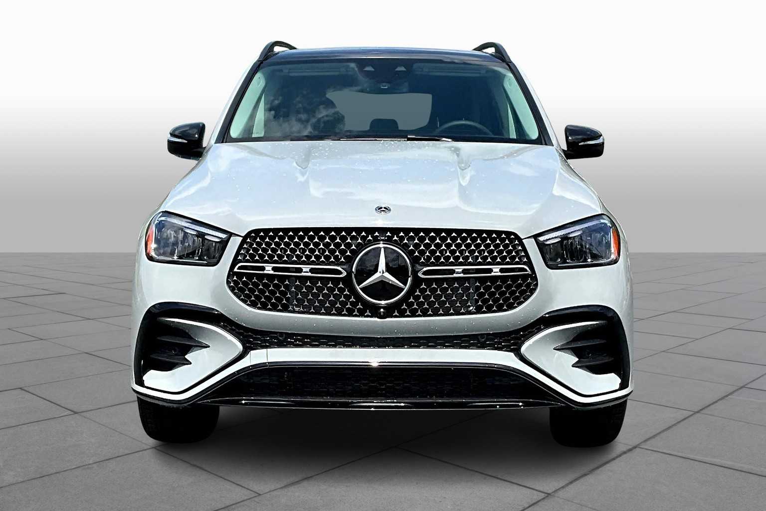 2025 Mercedes Benz GLE 350 4MATIC photo 2