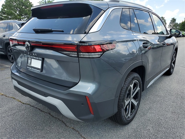 2025 Volkswagen Tiguan SE photo 4