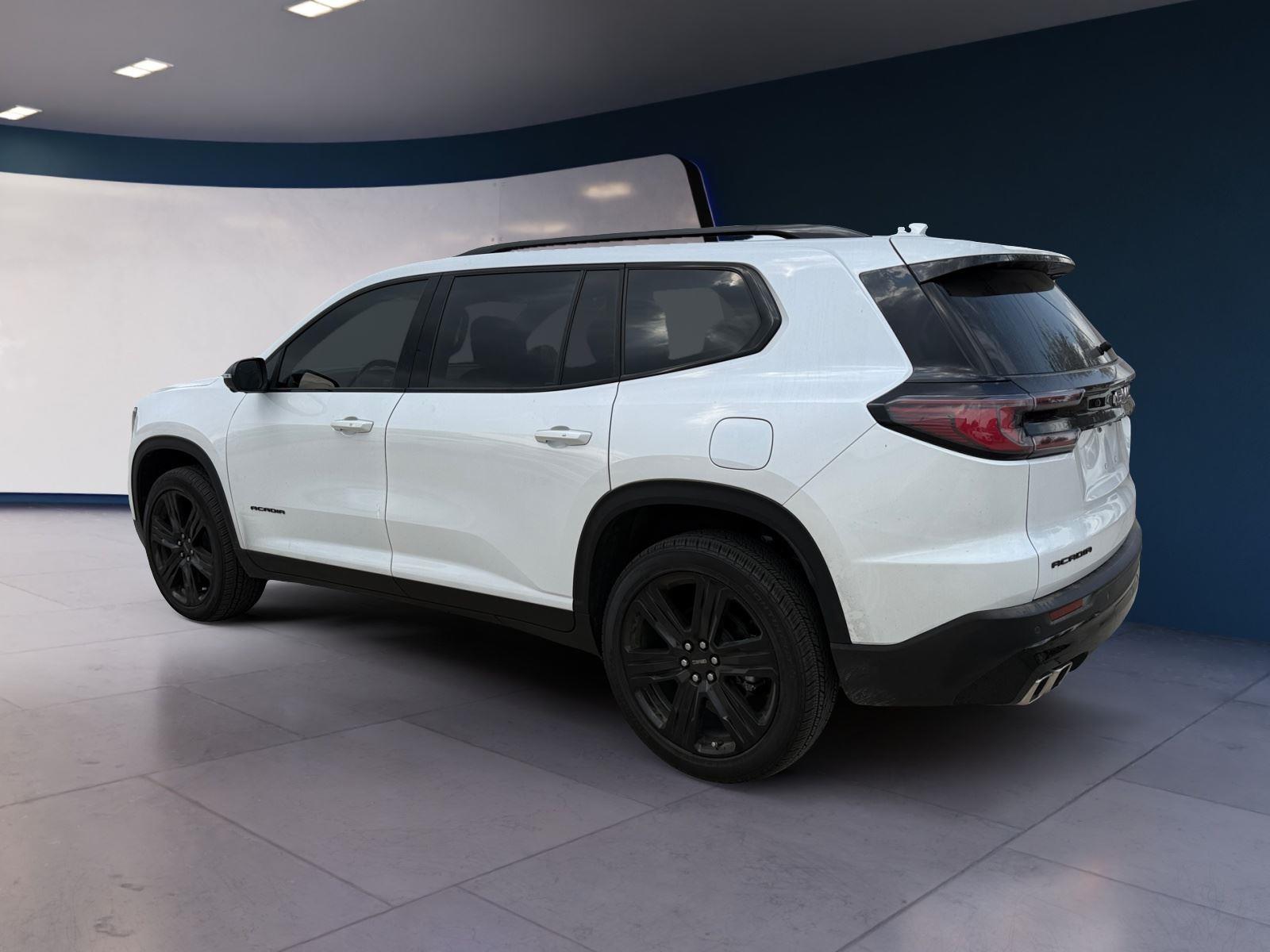 2025 Gmc Acadia Elevation photo 3