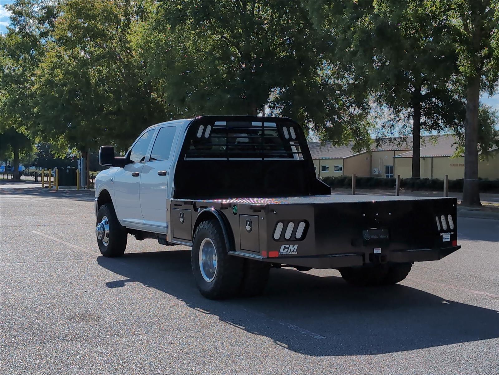 2024 Ram 3500 photo 3