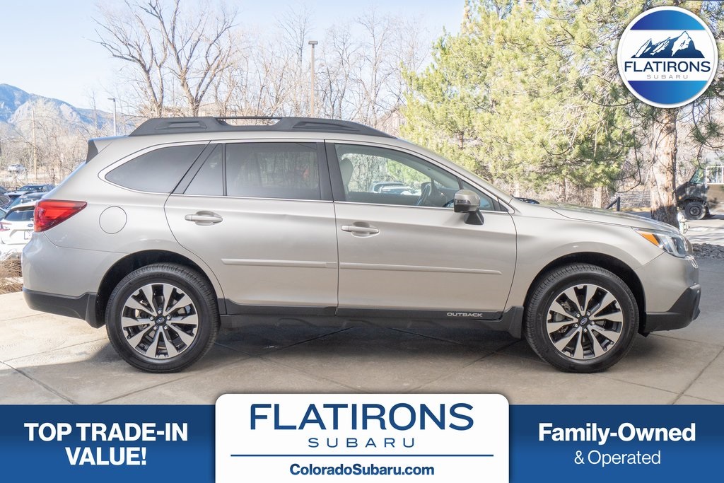 2017 Subaru Outback Limited's photo