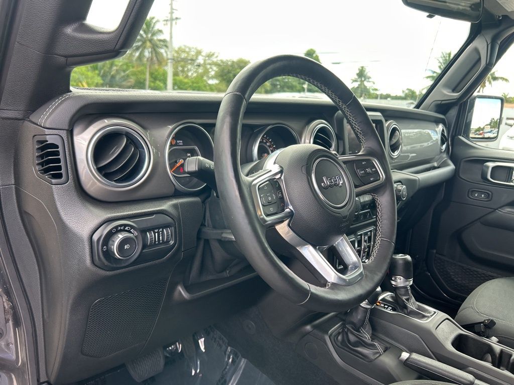2019 Jeep Wrangler Unlimited Sahara photo 10
