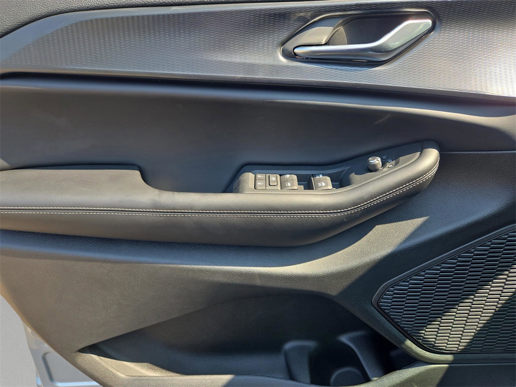 2025 Jeep Grand Cherokee Laredo X photo 14