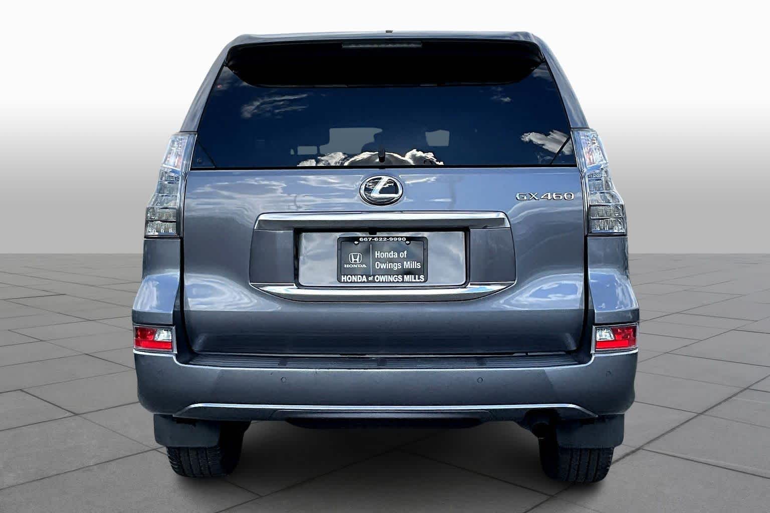 2022 Lexus GX 460 Premium photo 3