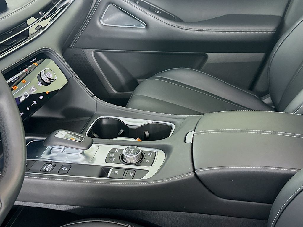 2023 Infiniti QX60 Luxe photo 19